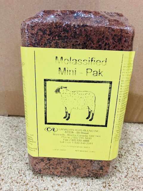 10:6 Range Sheep Mineral 2.5Kg Block