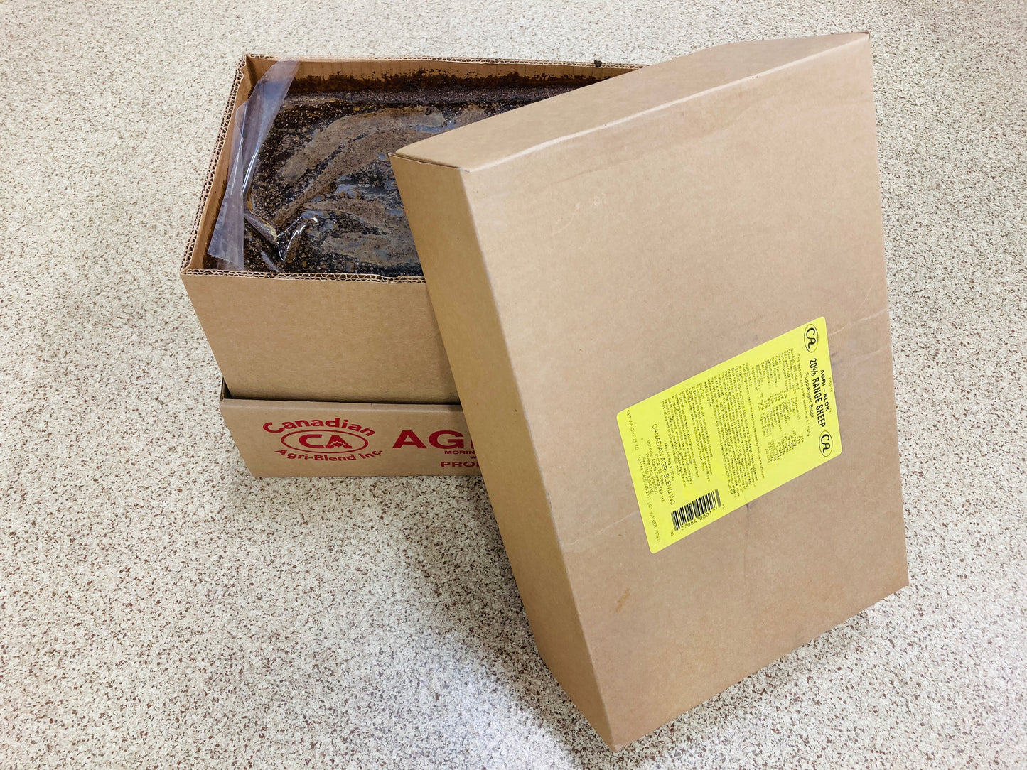 10:6 Range Sheep Mineral 25Kg Block 4 Cell