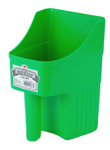 Feed Scoop Plastic 3 Quart