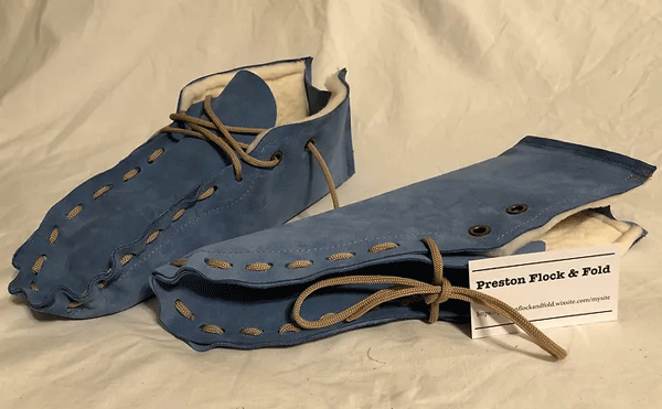 Shearing Moccasins(Colour May Vary)