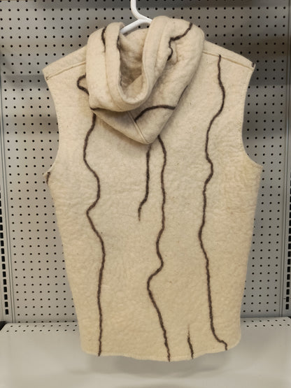 Vest Canadian Silhouette Hood